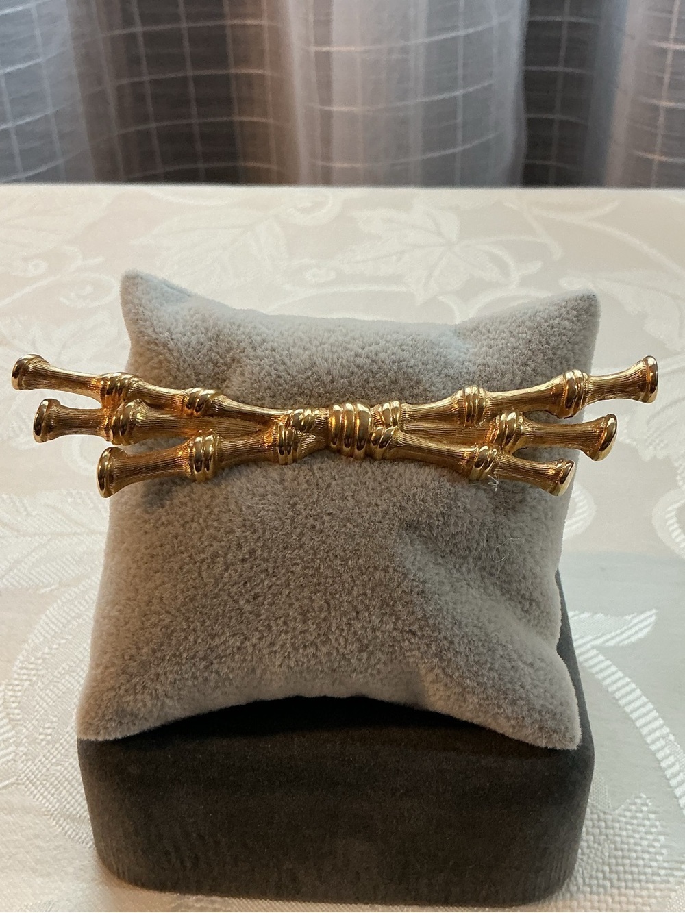 Monet Bamboo Stalk Bar Plated Vintage Gold Tone Textured Brooch